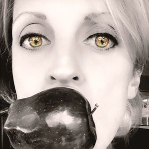 Meet your Posher, Mary ann